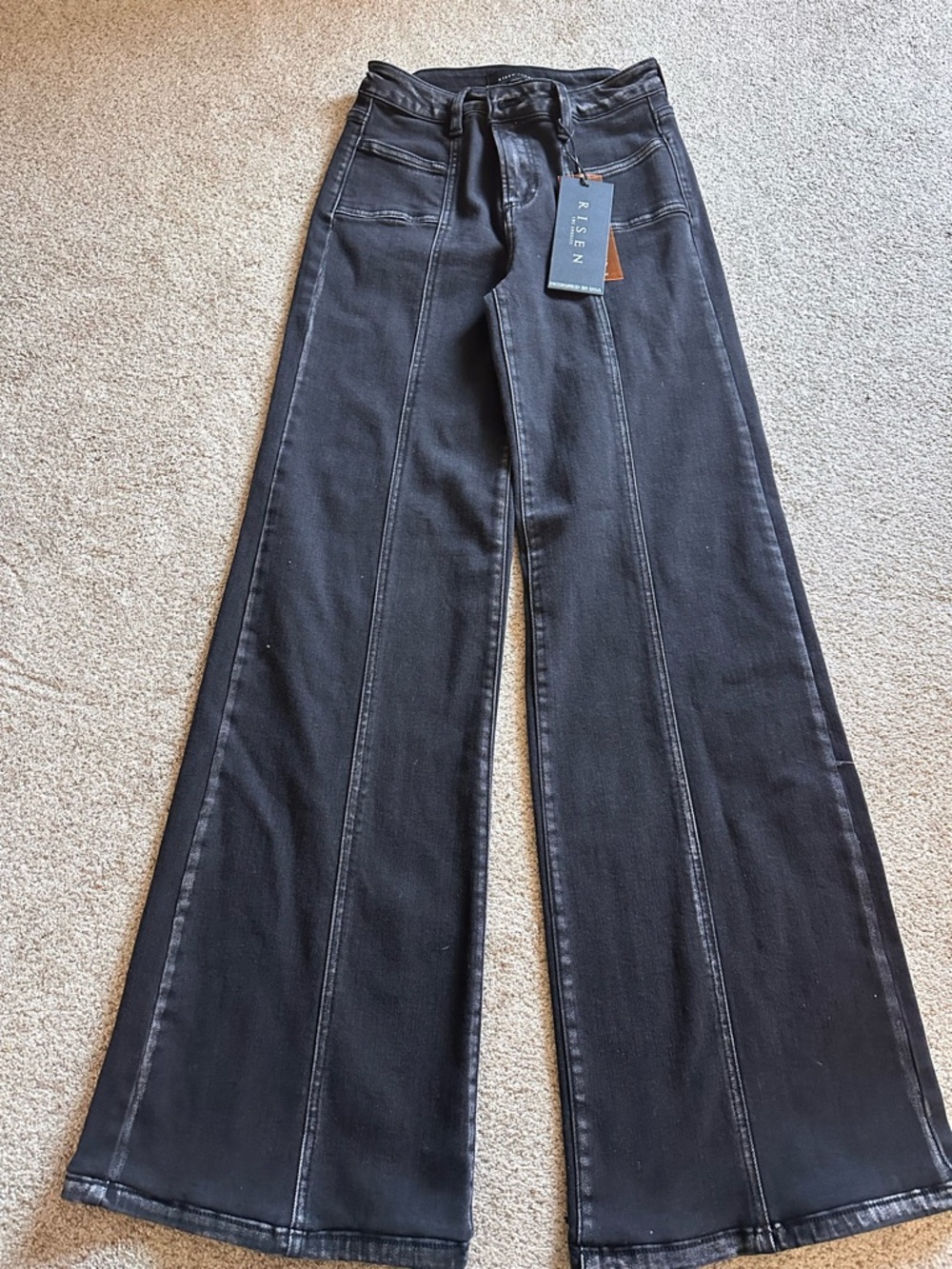 Risen High-Rise Black Wide Leg Jeans